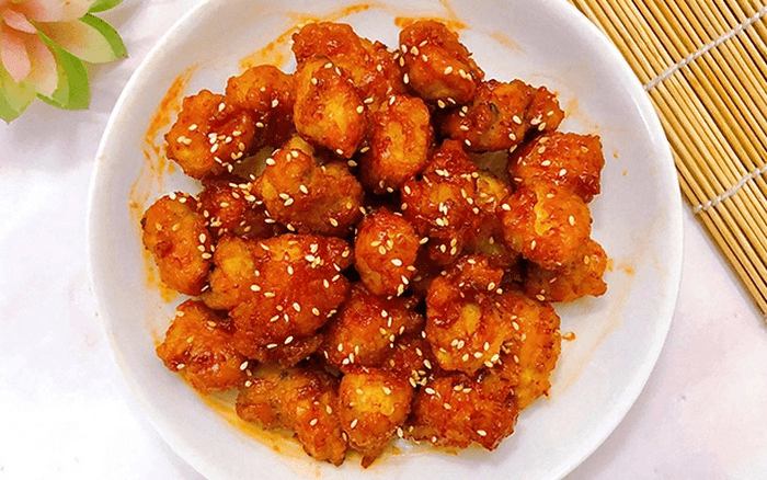 Gà viên xốt chua ngọt
